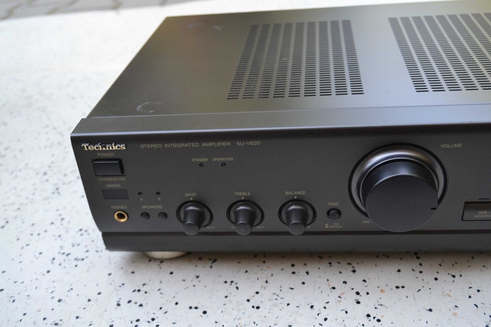 Amplificator Technics SU V 620