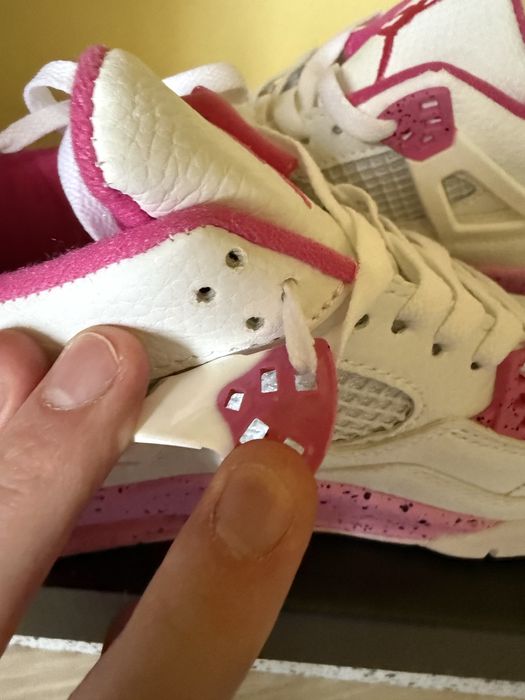 Jordan 4 Pink Oreo marimea 37 si 39