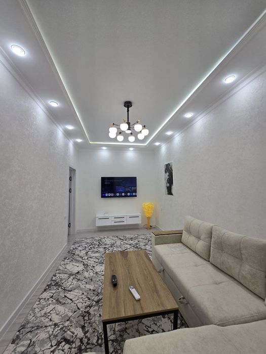 1 хонали квартира Мирзо Улуғбек метро яқинида