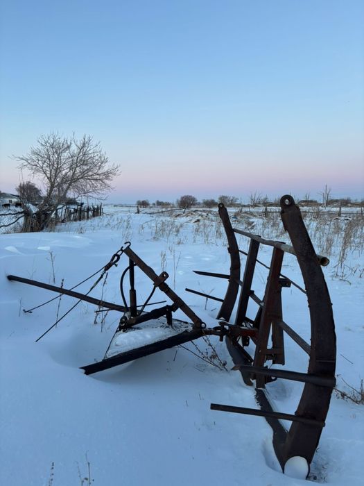 Продам трактор Т -40 двух- мастовый .