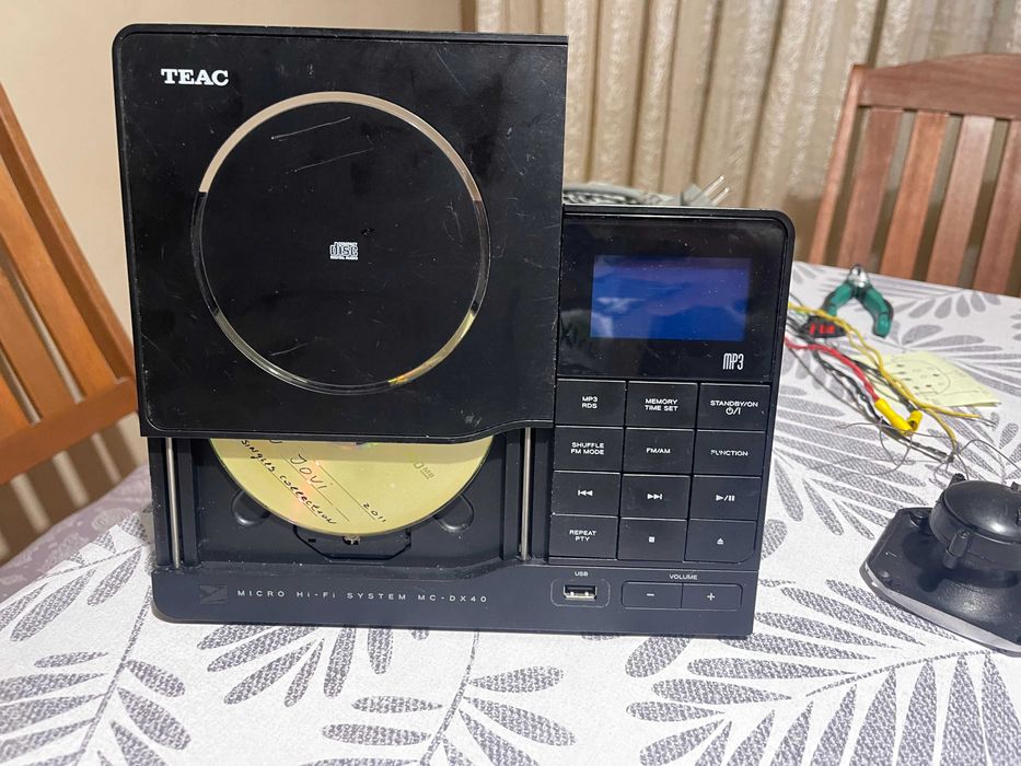 Автокасетофон и DVD