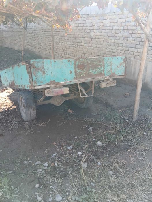 Лада Нива сотилади