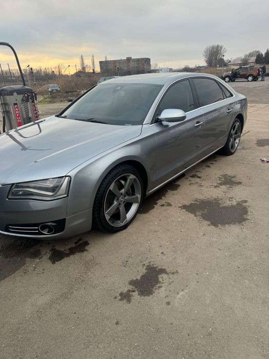 Audi a8 presidential 4 locuri