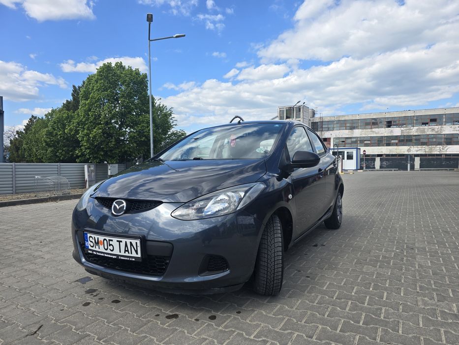 mazda 2