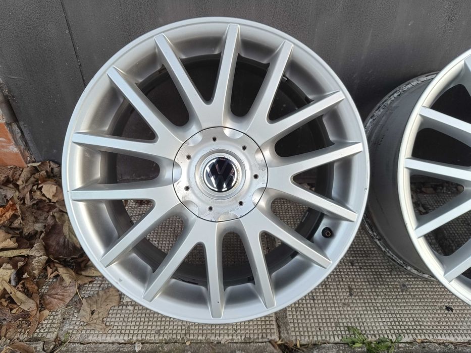 ОРИГИНАЛНИ джанти 17 ' цола  5x112 57,1 VW GOLF GT / Фолксваген