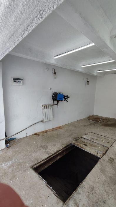 Гараж в районе Шмелёвки.