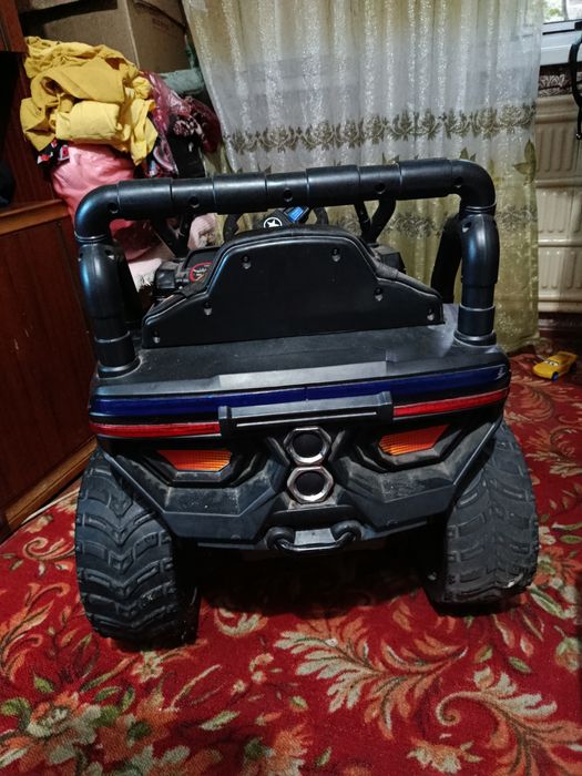 Автомобиль детский