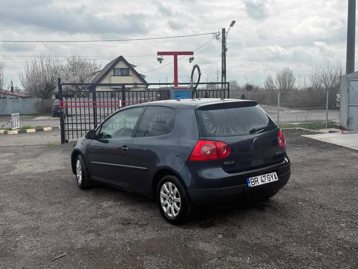 VOLKSWAGEN Golf 2005 — imagine 4