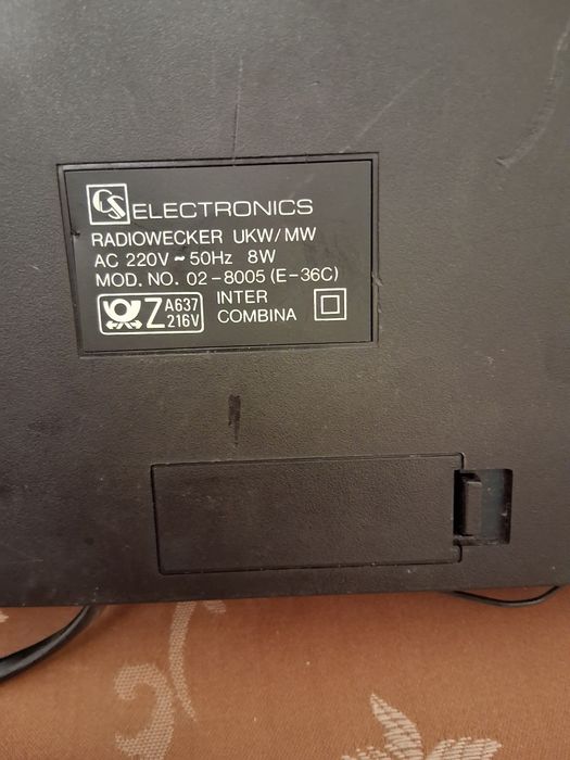 Radio nemtesc ukw/mw - Electronics Radiowecker 8W , sunet tare