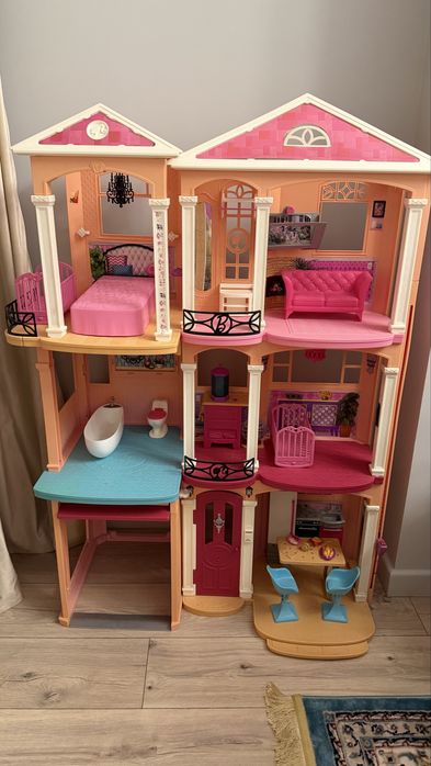 Домик для кукол б/у