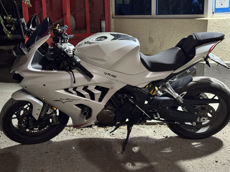 QJ MOTO 680 RS sotiladi