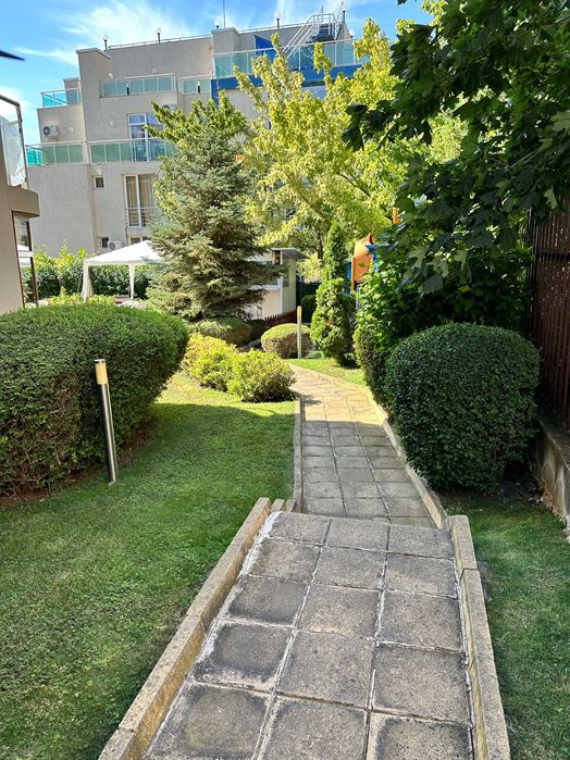 Продава се Двустаен апартамент в Свети Влас - 61 кв.м за 541 €/кв.м - Снимка #1