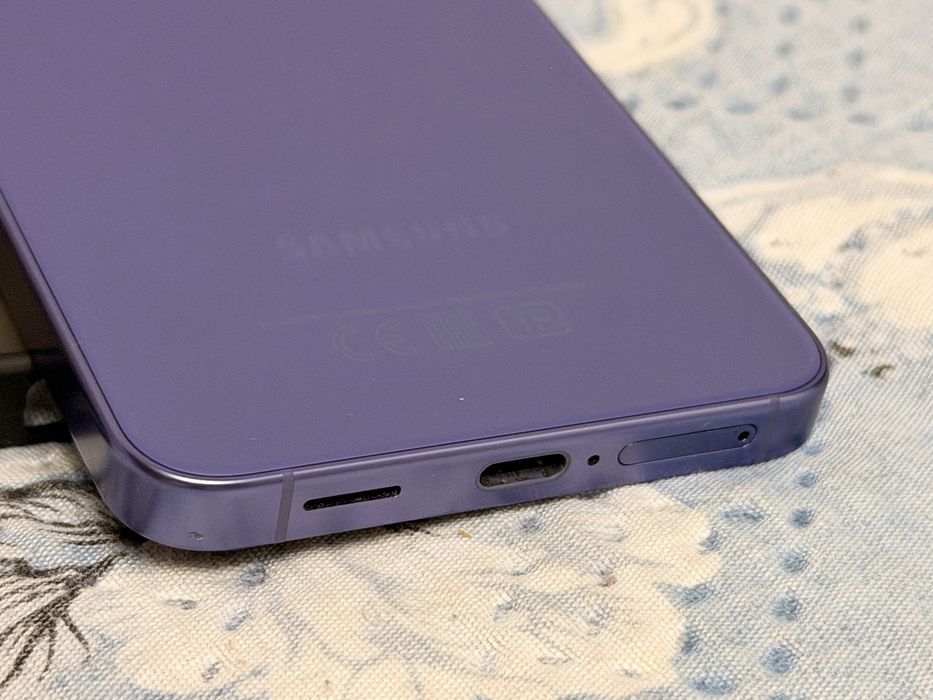 Samsung S24 8/256 идеал