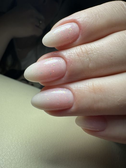 Мастер маникюра