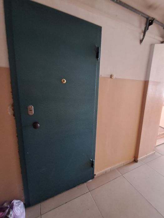 Продам 1 комнатную  квартиру