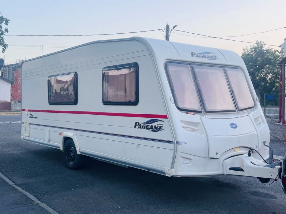 Vand Rulota Caravana Bailey Pageant Champagne  5/6 locuri de dormit An 2006 Acte valabile 10 ani