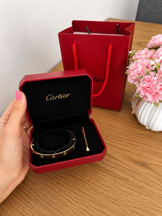 Луксозна мъжка гривна Love brаcelet Gold с 18k златно покритие Cartier inspired