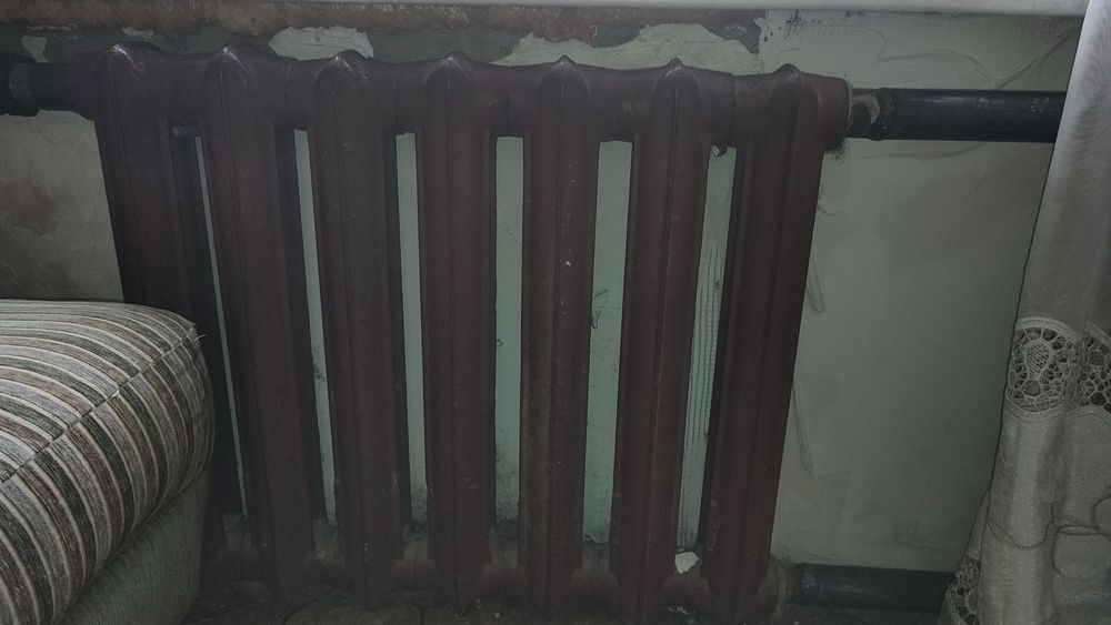 Батареи  чугунные  новые