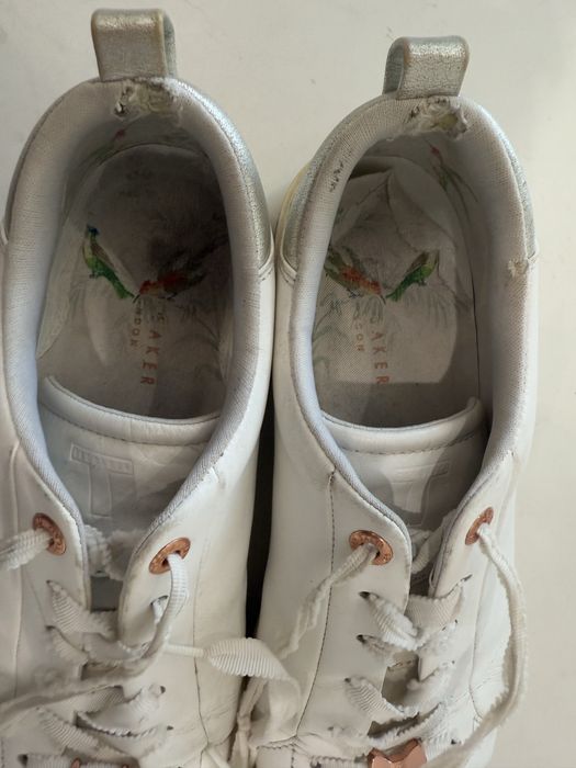 Обувки Ted Baker