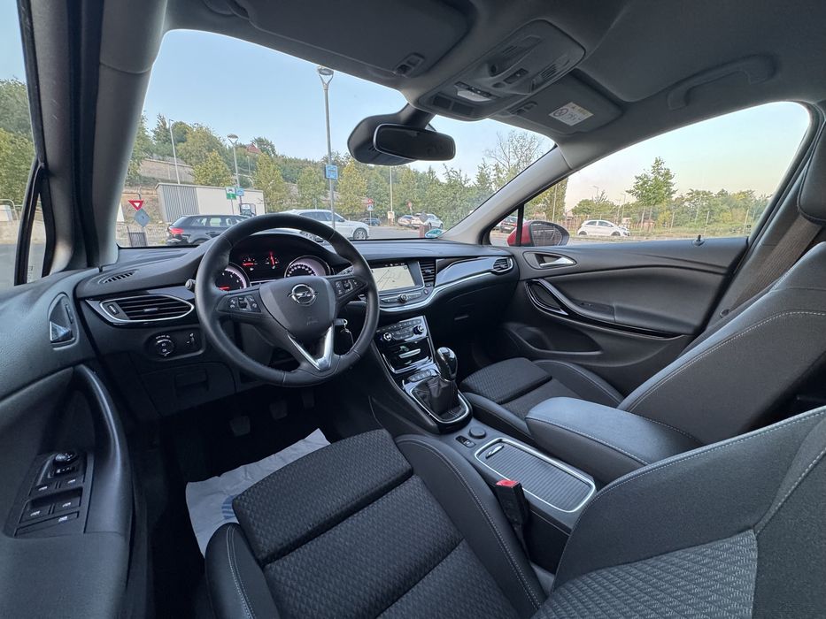 Opel Astra K Innovation+ 1.4Benzina 125CP LED NAVI Camera Climatronic