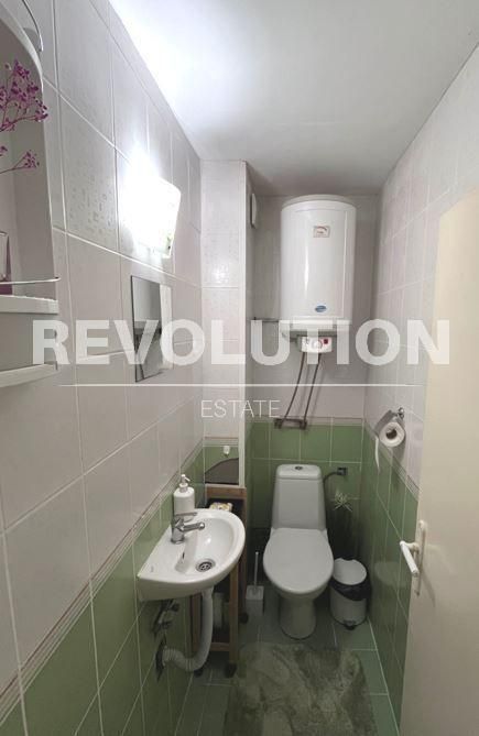 Дава се под наем Двустаен апартамент в Варна, Възраждане 3 - 73 кв.м за 498.27 € - Снимка #5