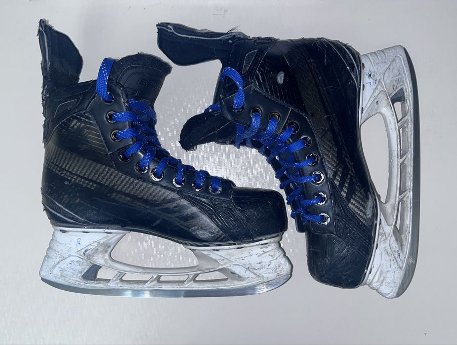 Коньки Bauer Supreme