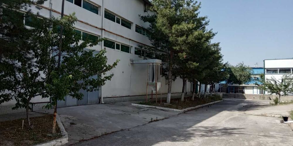 Продается: Производственная Складское Помещения.