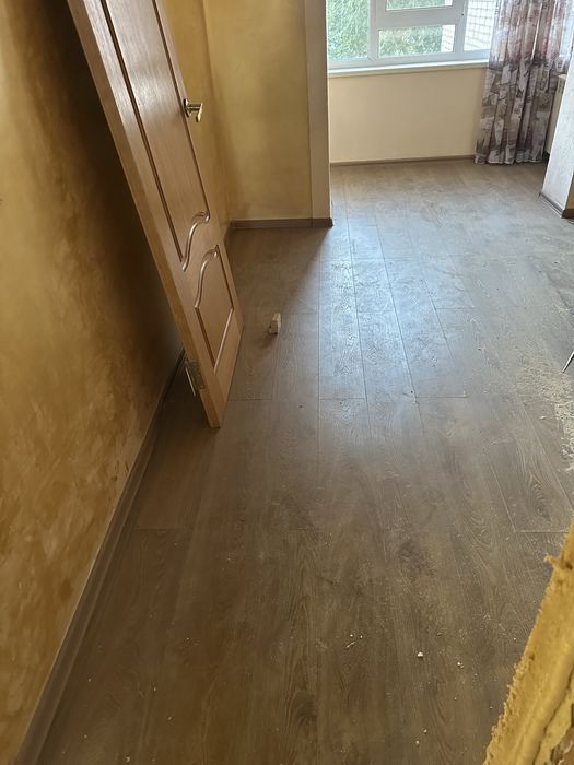 Продам ламинат б/у за 1500тг/кв.м