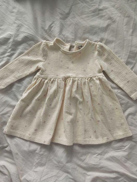 Дрехи на лот за момиченце