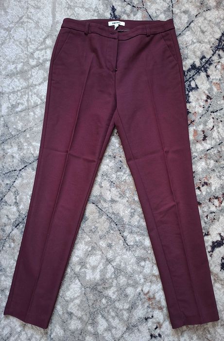 Pantaloni office damă (la dungă), vișiniu-prună, mărime 36, impecabili