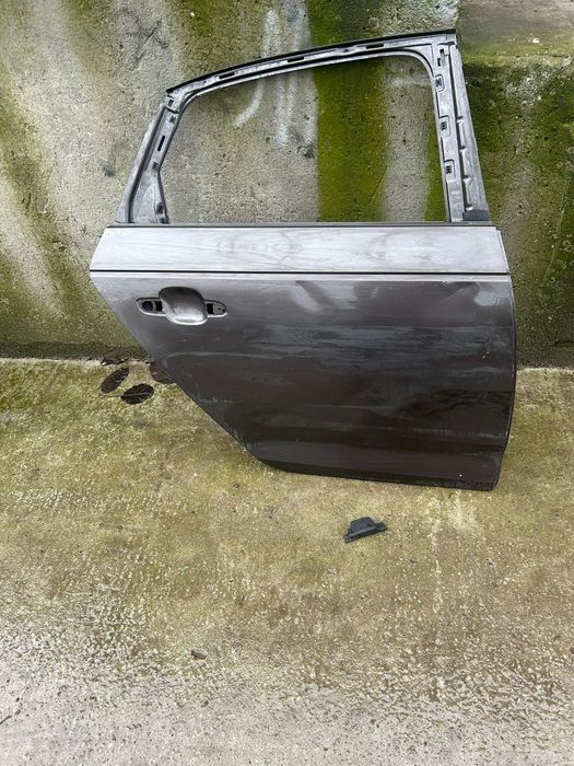 Vând usa dreapta spate audi a 4 b9