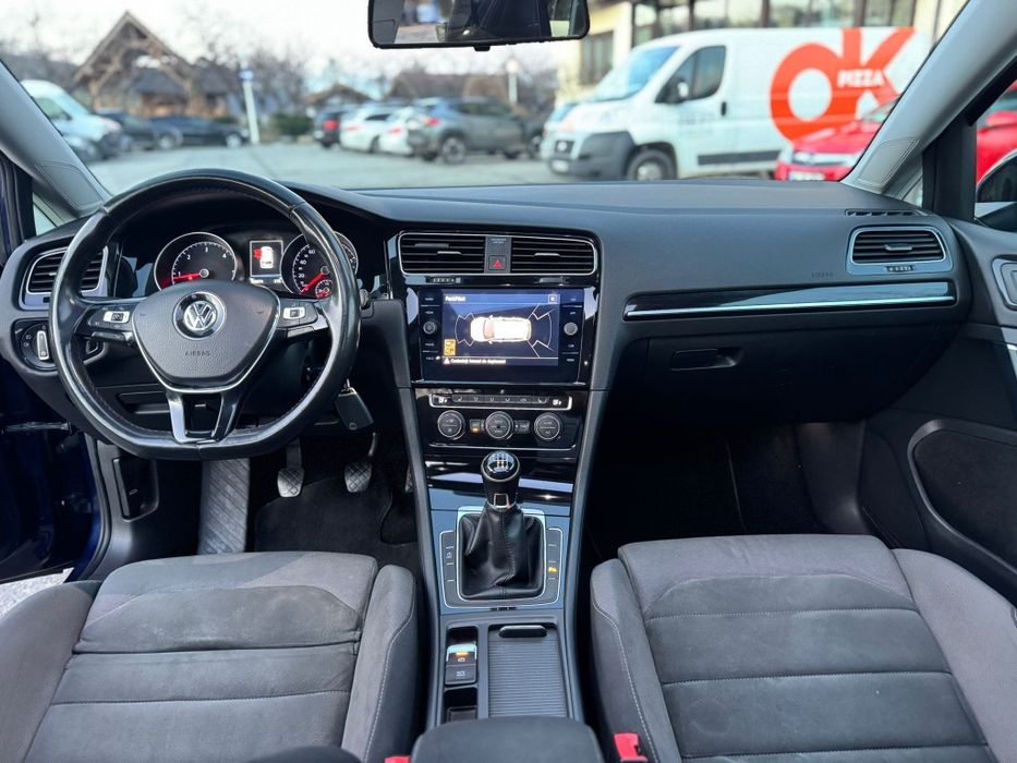 Volkswagen Golf 2.0Tdi / piele, fuul led/ An 2020