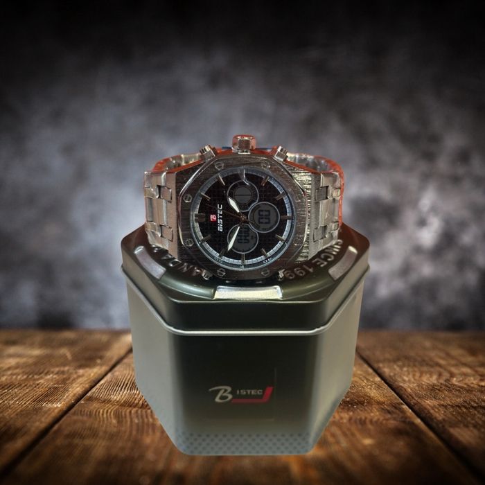 Стилен и функционален мъжки часовник BISTEC