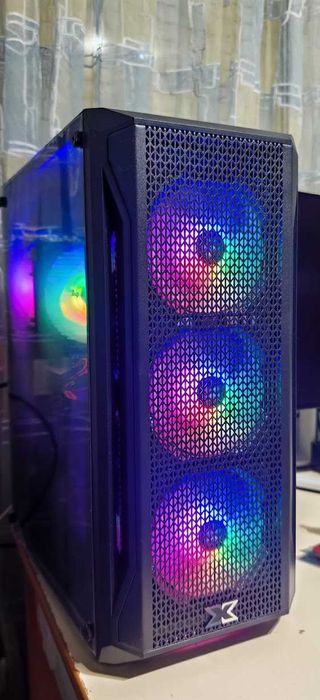 Добър Геймърски Компютър Ryzen 5 5600/32Gb/512GB SSD+1TB HDD/RTX 2060 Super/Гаранция