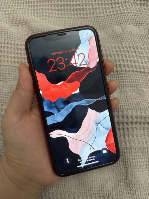 Продаю Iphone 11, 128гб Красного цвета