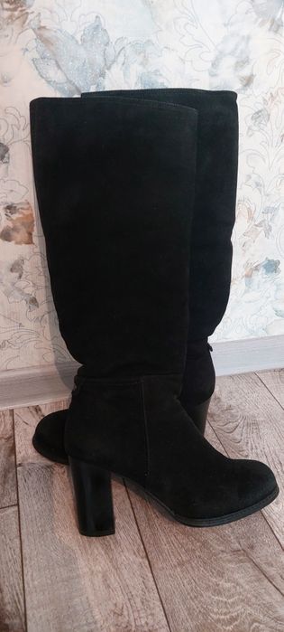 Продам женскую обувь