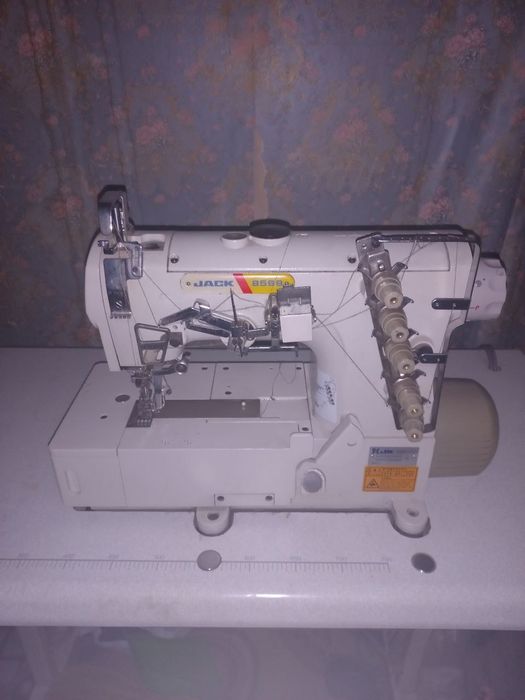 Jack 8569 raspoposhval tikuv mashinasi sotiladi