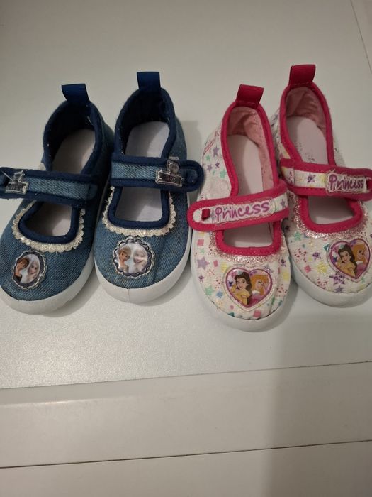 Papucei  fetite marimea 23