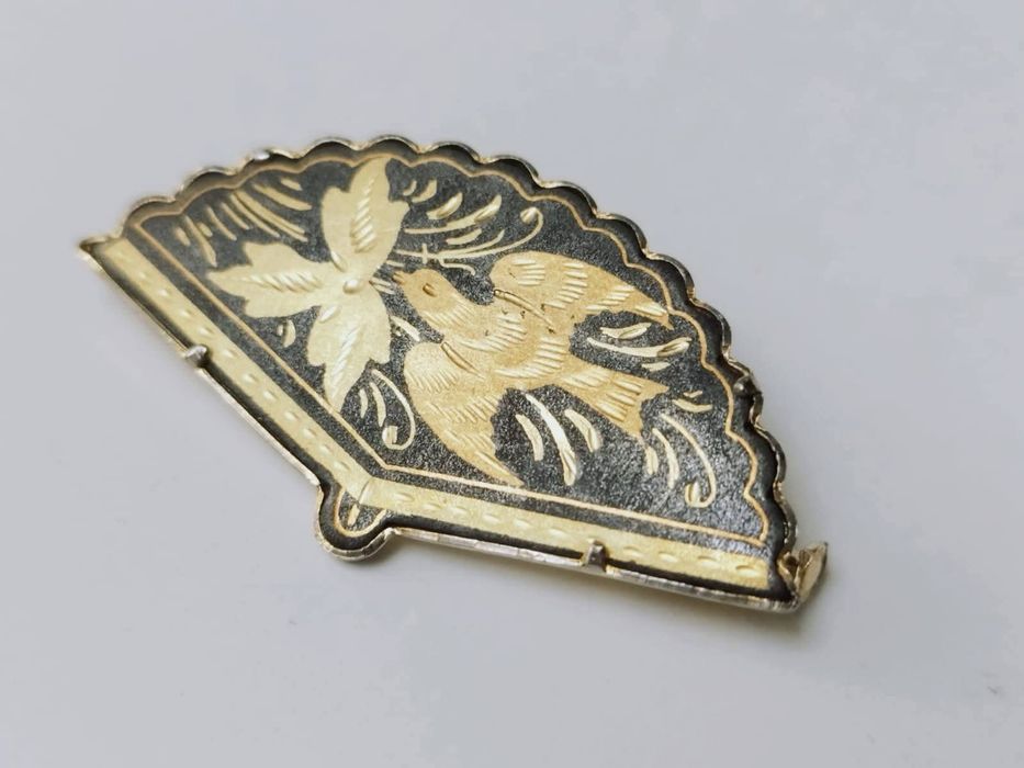 Brose veche, model de evantai, placat cu aur, Damasc, Toledo, copii