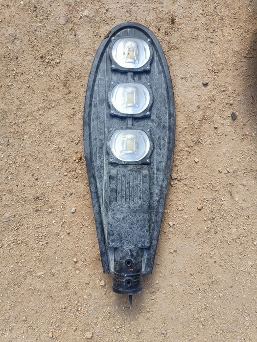 Лед прожекторы на улицу