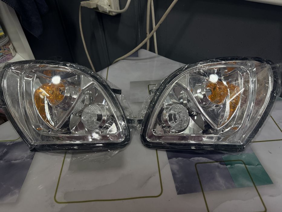Mitsubishi Delica Поворотники