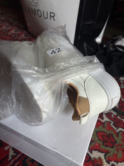 Продаю Кеды летние, легкие, дышашие