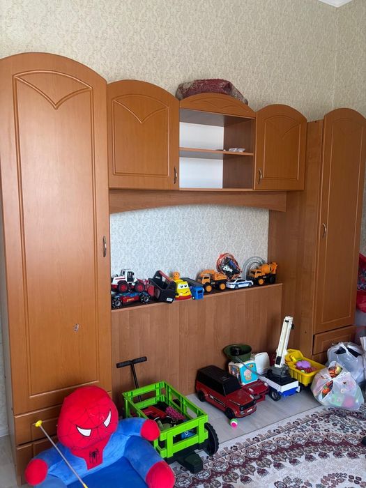 Отдам даром шкаф
