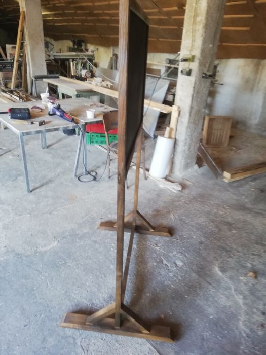 Черна дъска - двустранна, със стойка