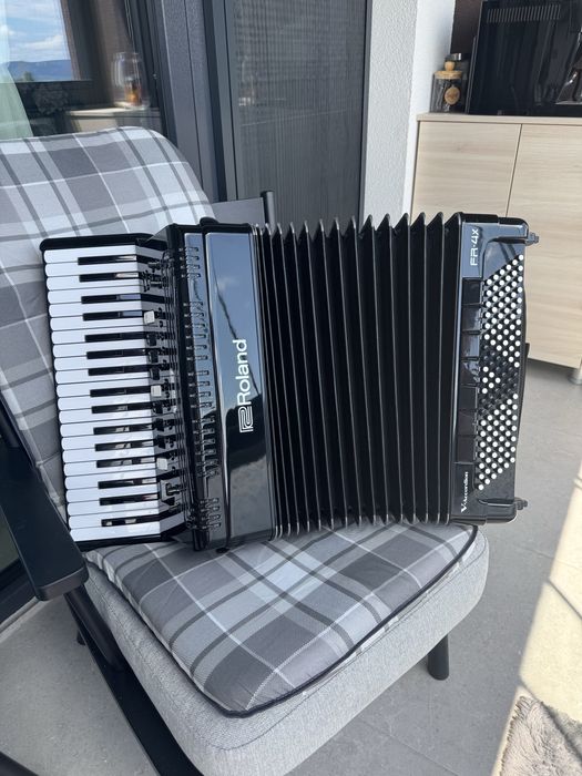Acordeon digital Roland FR-4X
