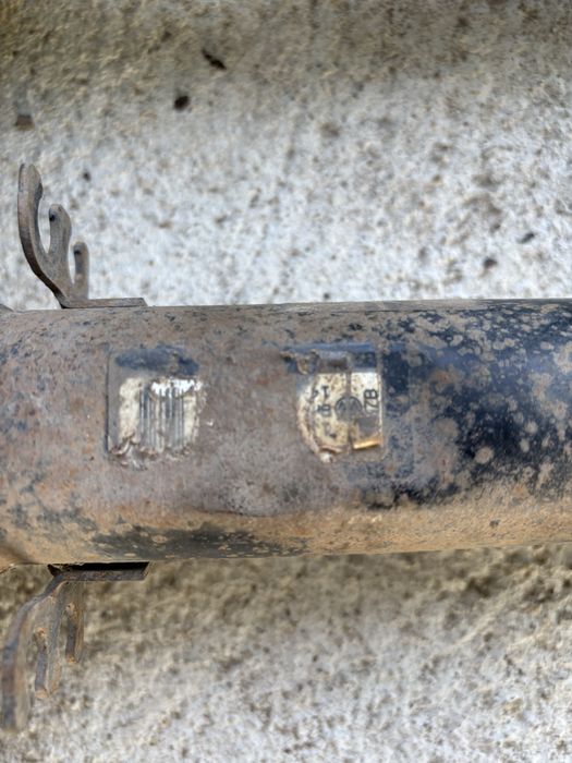 Предни амортисьори за голф 4 / бора