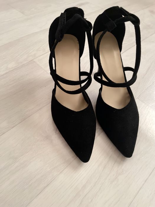 Новый замш туфли