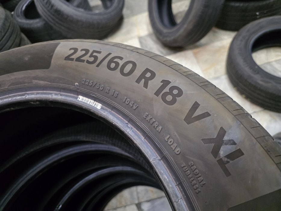 4бр Летни гуми 225 60 18 - Continental