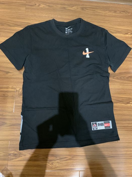 Nike spartivniy futbolka