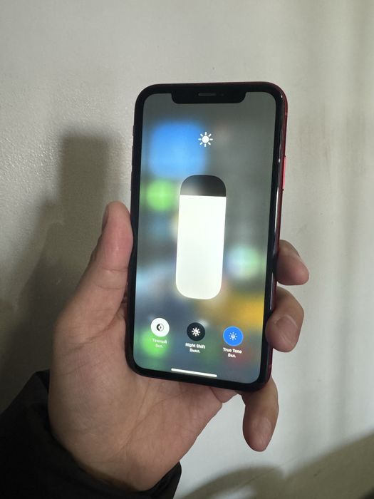 Iphone XR продам
